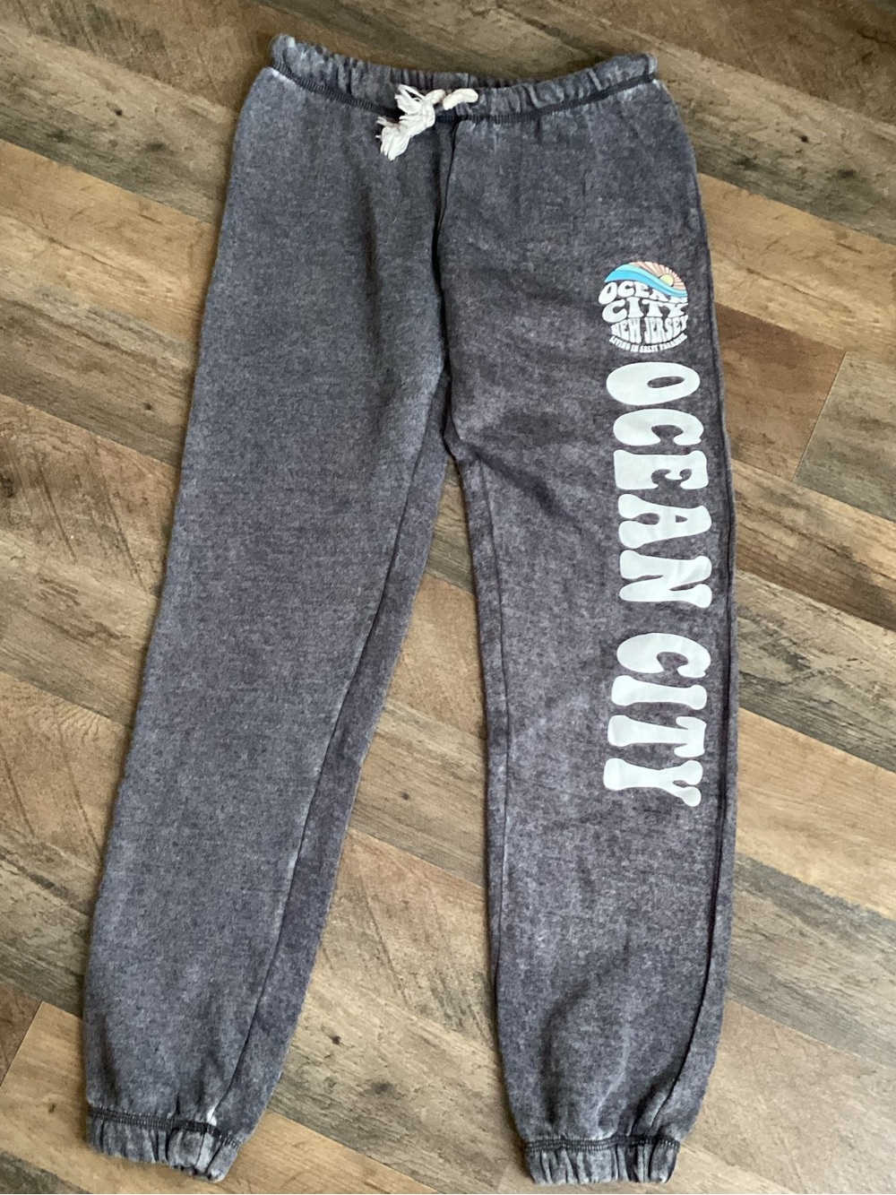Ocean Drive Gray Sweat Joggers with White 'Ocean City' Print